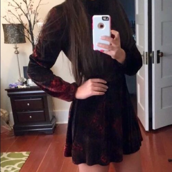 Romper - Picture 3 of 3